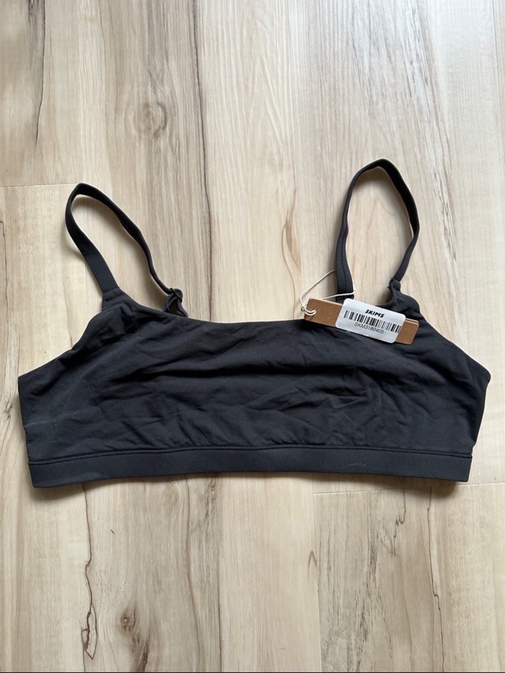 SKIMS Fits Everybody Seamless Light-Support Sports Scoop Neck Bralette